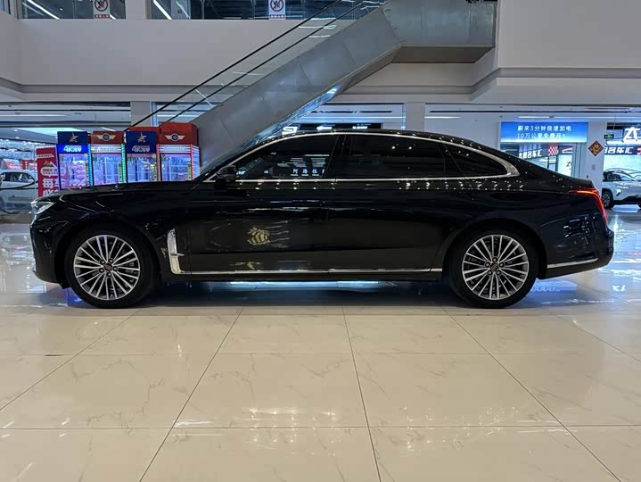 Фото 8 - Hongqi H9