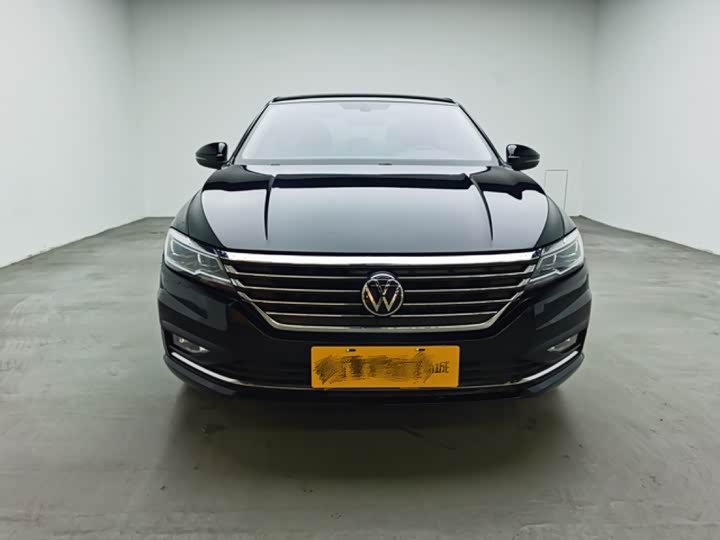 Фото 1 - Volkswagen Lavida