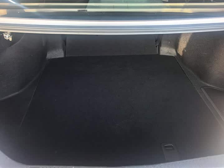 Фото 4 - Toyota Avalon