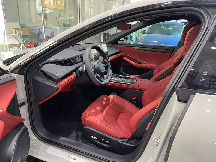 Фото 4 - Xiaomi SU7