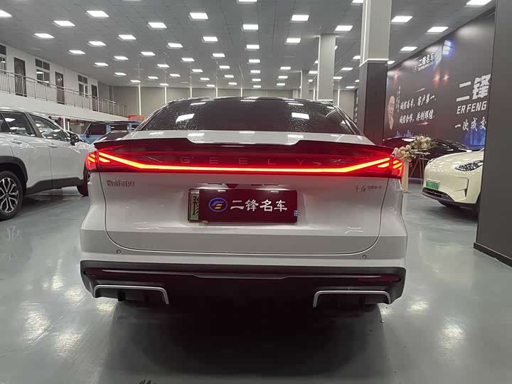 Фото 5 - Geely Galaxy L6