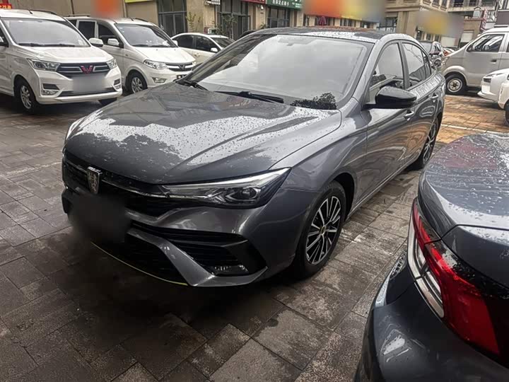 Фото 3 - Roewe i5