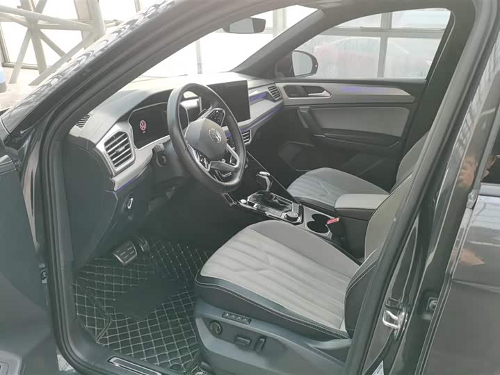 Фото 9 - Volkswagen Tayron