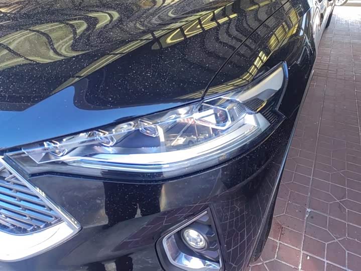 Фото 5 - Haval F7x