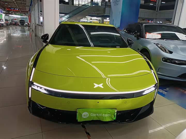 Фото 3 - XPeng P7