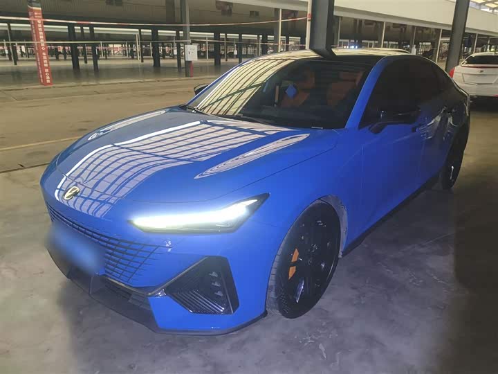 Фото 1 - Changan UNI-V