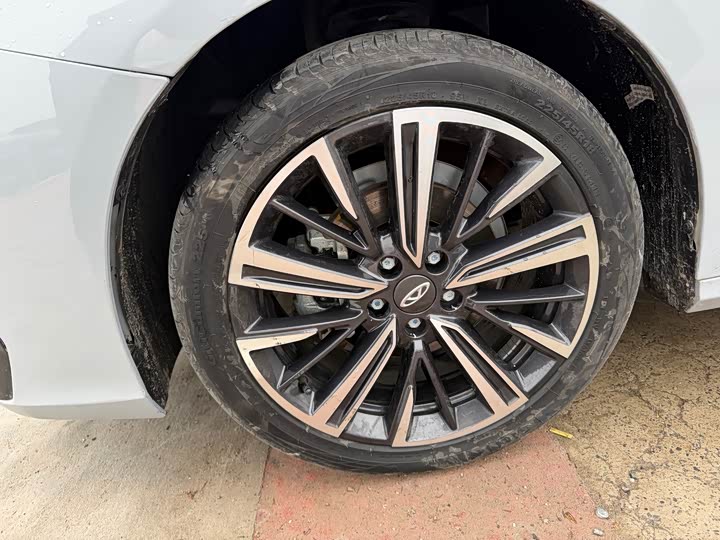 Фото 6 - Chery Arrizo 8