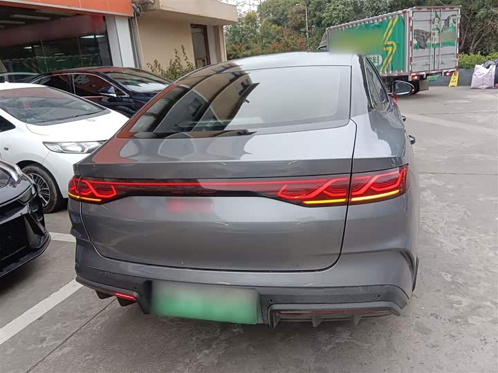 Фото 6 - BYD Qin L