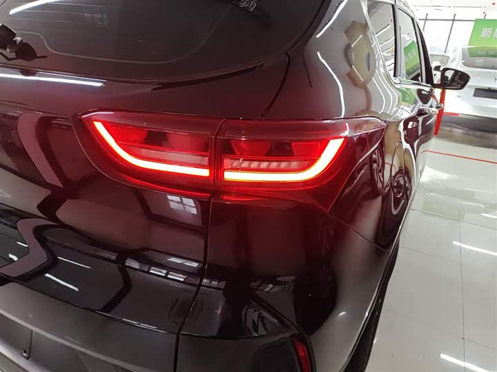 Фото 8 - Jetour X70