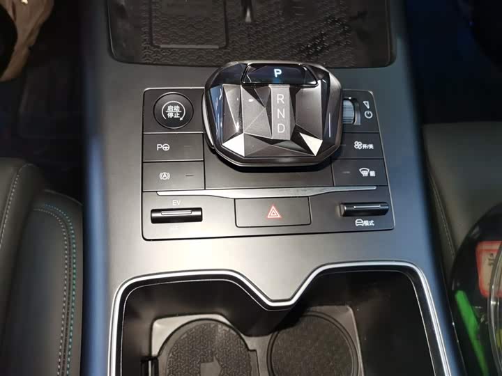 Фото 6 - BYD Song Pro Hybrid