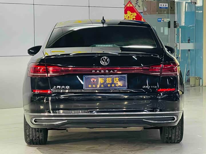 Фото 4 - Volkswagen Passat