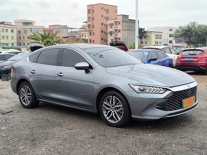 Фото 3 - BYD Qin Plus