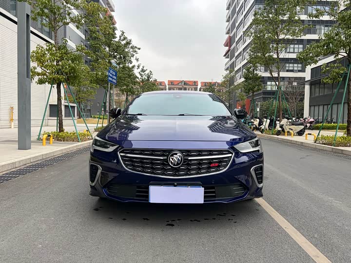 Фото 2 - Buick Regal