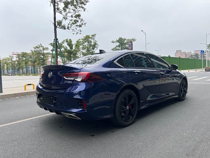 Фото 4 - Buick Regal