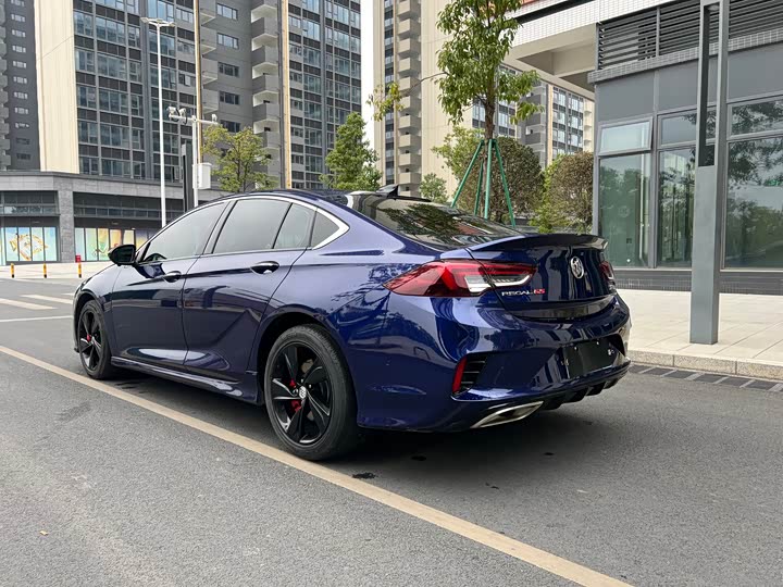 Фото 6 - Buick Regal