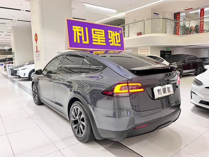 Фото 3 - Tesla Model X