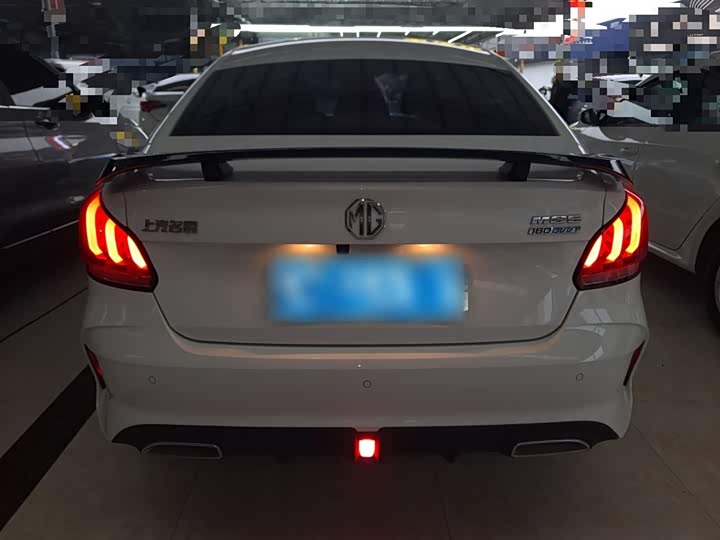 Фото 6 - MG Motor 5