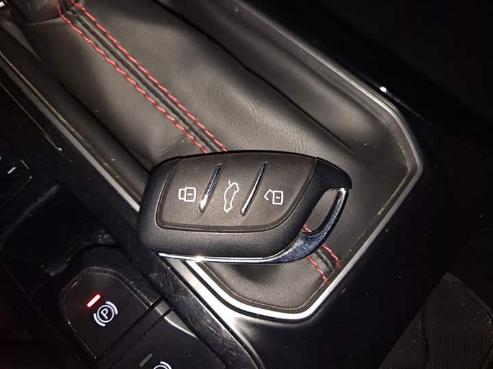 Фото 9 - MG Motor 5