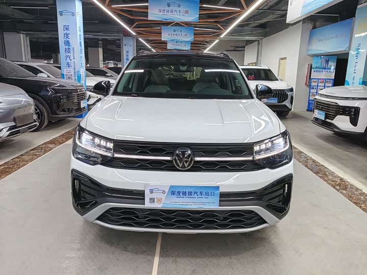 Фото 2 - Volkswagen Tharu