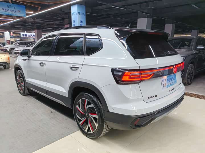 Фото 5 - Volkswagen Tharu