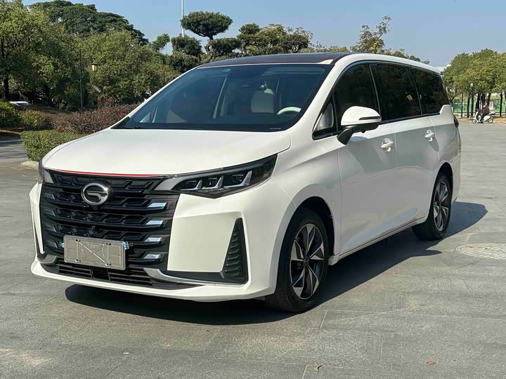 Фото 1 - GAC Trumpchi M6