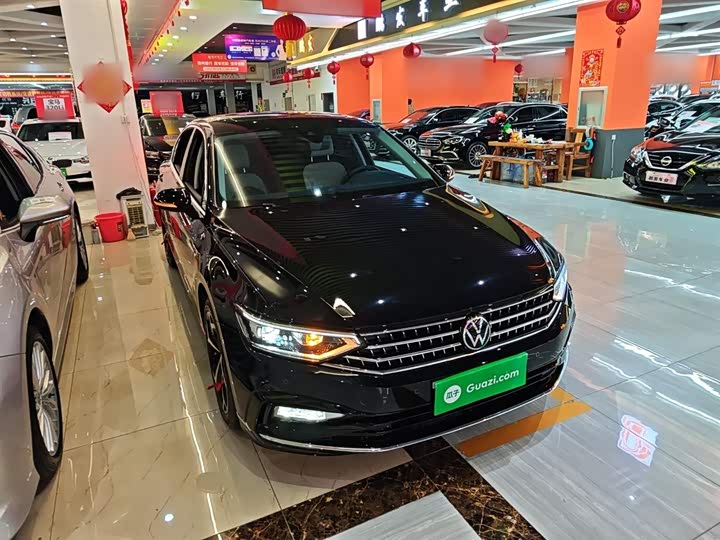 Фото 4 - Volkswagen Magotan