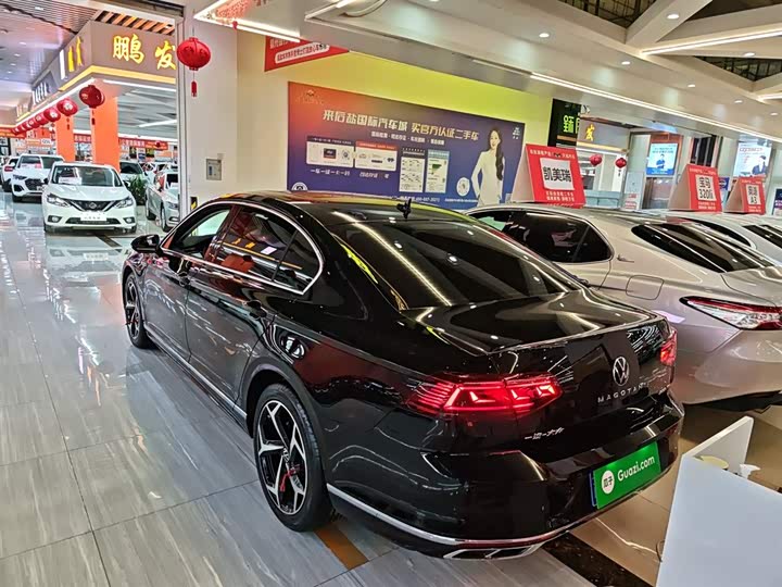 Фото 5 - Volkswagen Magotan