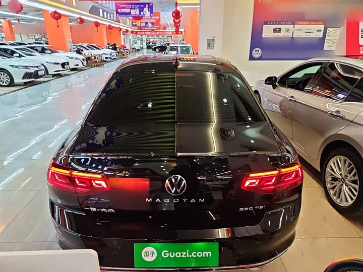 Фото 6 - Volkswagen Magotan