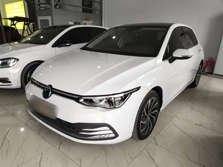 Фото 2 - Volkswagen Golf