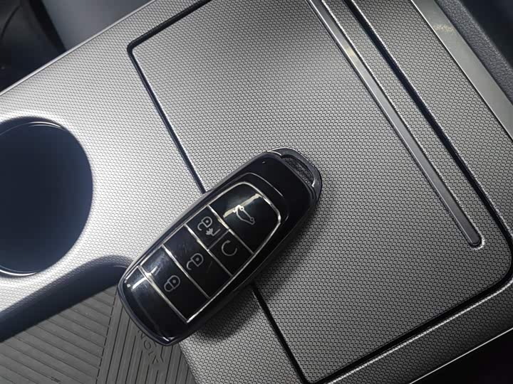 Фото 9 - GAC Aion Y