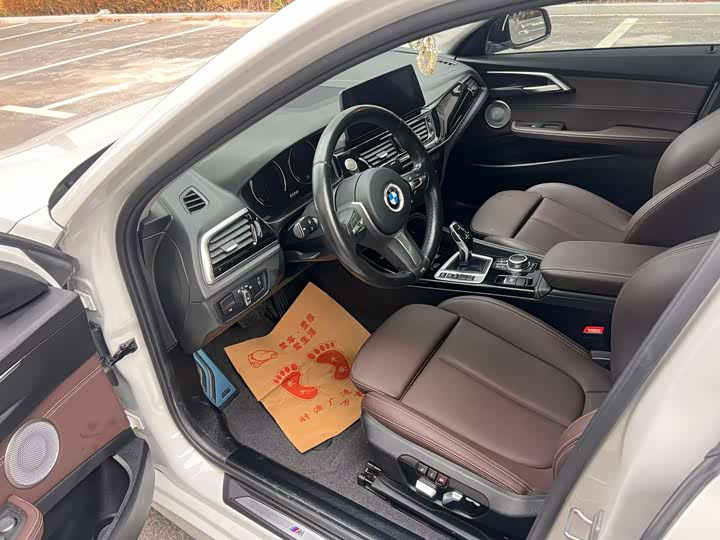 Фото 4 - BMW 1 Series