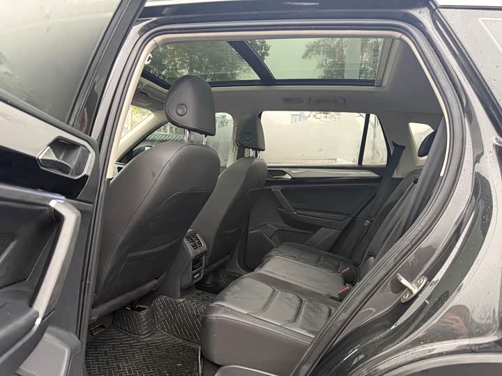 Фото 8 - Volkswagen Tayron