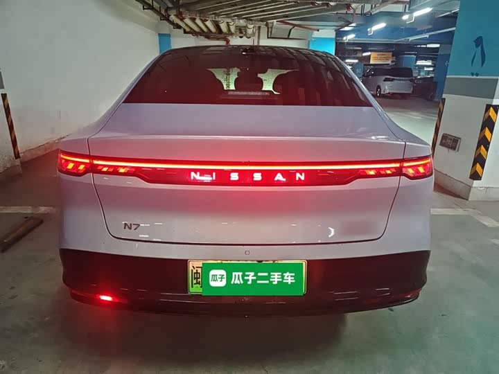 Фото 6 - Nissan N7