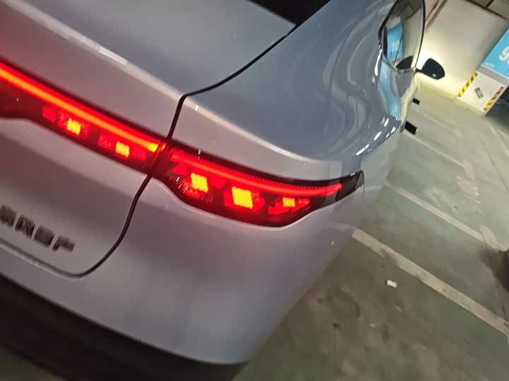 Фото 8 - Nissan N7