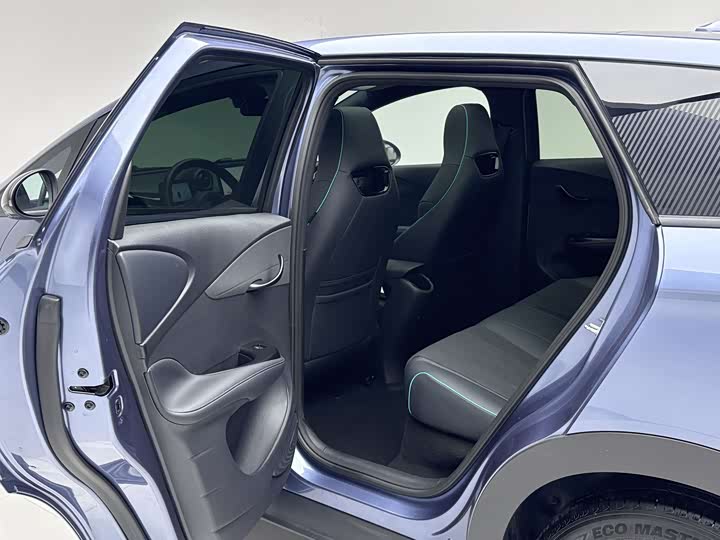 Фото 9 - BYD Dolphin