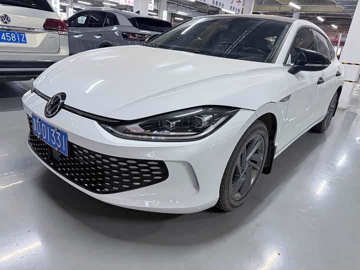 Фото 1 - Volkswagen Lamando L