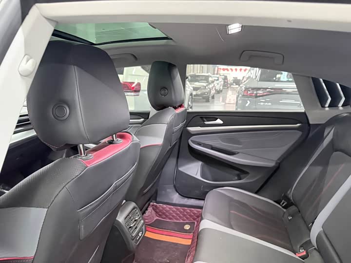 Фото 8 - Volkswagen Lamando L