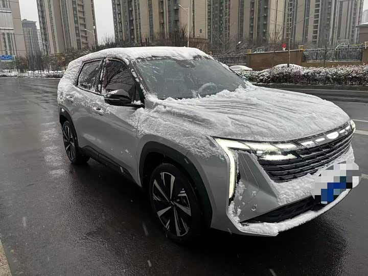 Фото 3 - Geely Atlas L