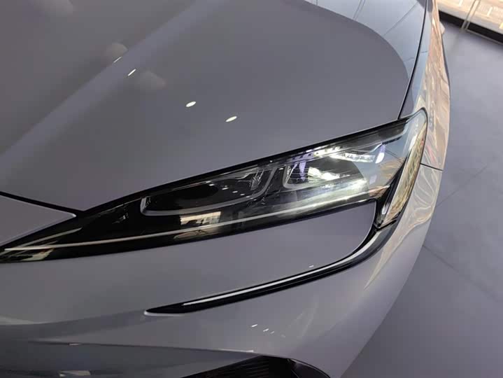 Фото 5 - BYD Sea Lion 07 EV