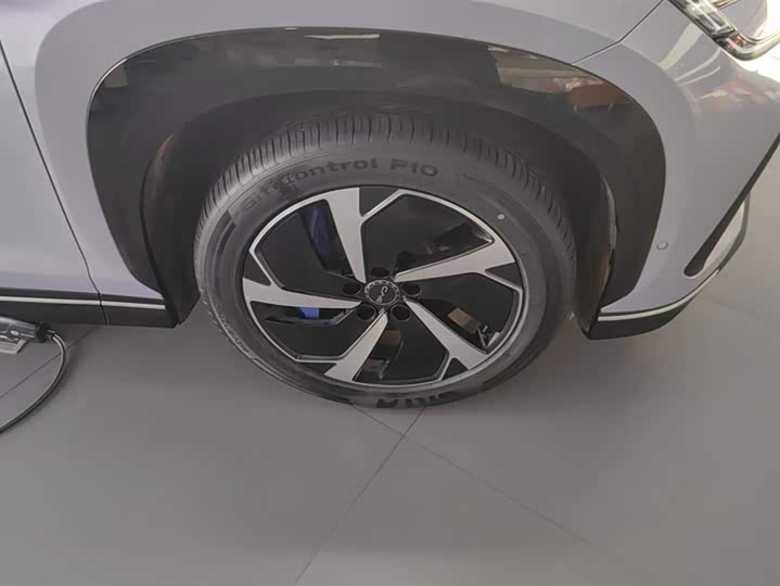 Фото 6 - BYD Sea Lion 07 EV