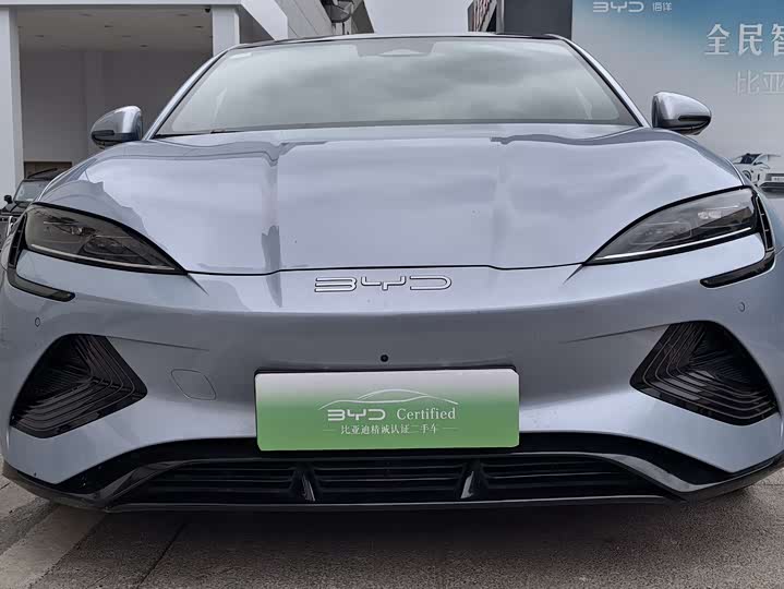 Фото 1 - BYD Seal