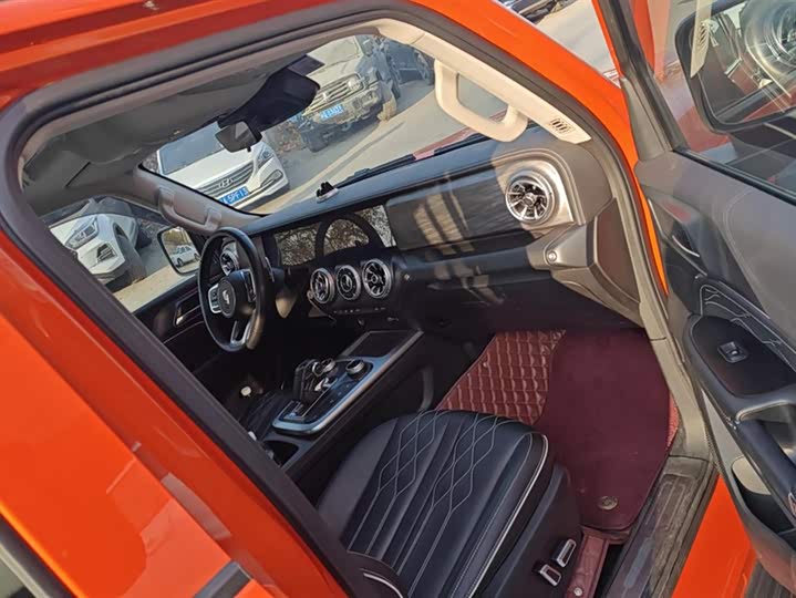 Фото 8 - Tank 300