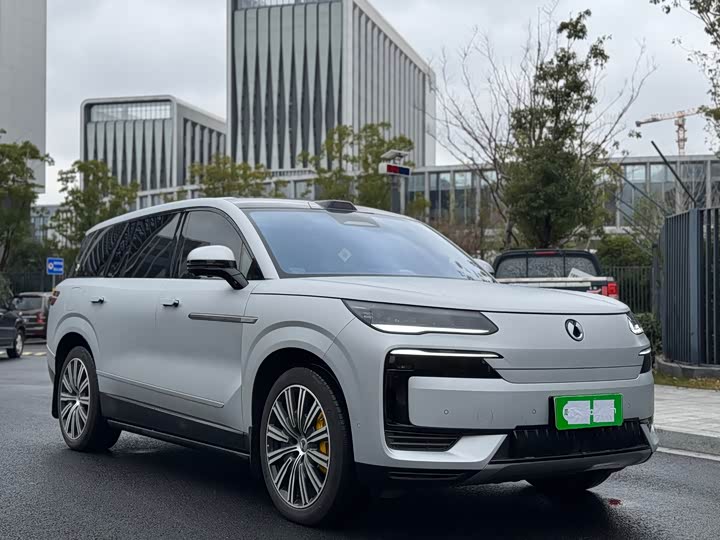 Фото 3 - Denza N9