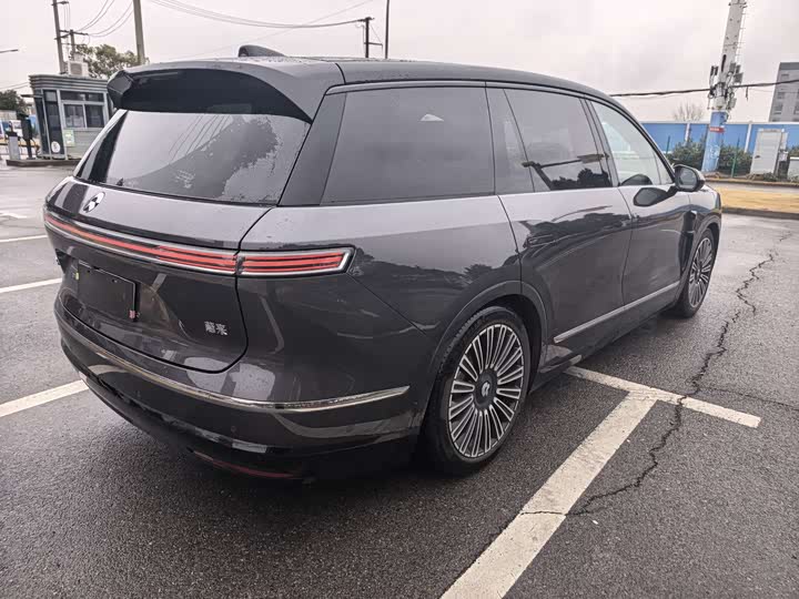 Фото 5 - Nio ES8