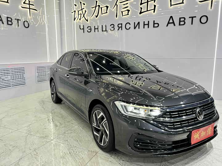 Фото 2 - Volkswagen Sagitar L