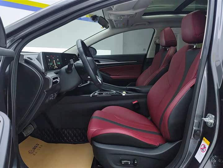 Фото 9 - Changan Eado Plus