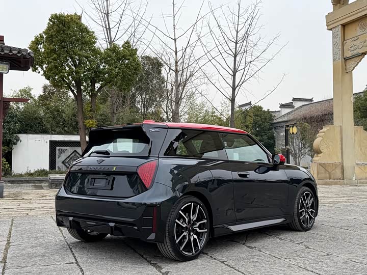 Фото 7 - Mini Cooper