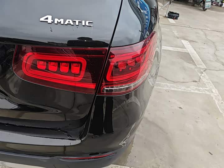 Фото 8 - Mercedes-Benz GLC-Class