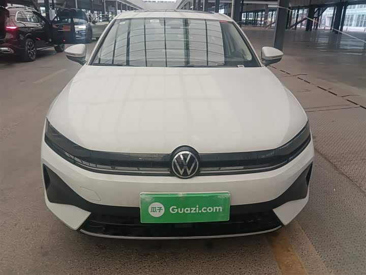 Фото 3 - Volkswagen Sagitar L