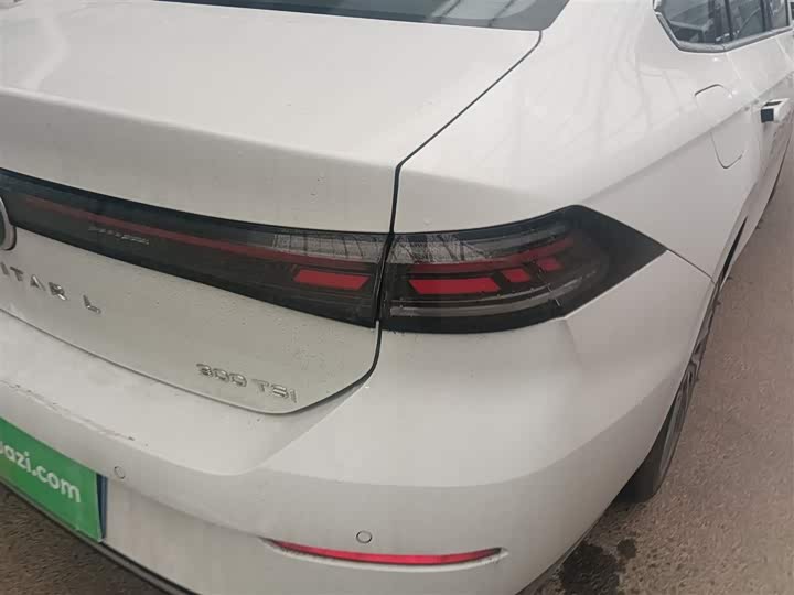 Фото 8 - Volkswagen Sagitar L